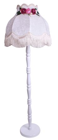 Beyaz Kadife Çiçek Dekorlu Başlık Ahşap Doğal Beyaz Ayaklı Klasik Model Lambader 175x40cm