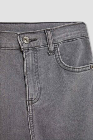 DeFacto Erkek Çocuk Loose Fit Standart Paça Jean Pantolon B5613A824SMNM18