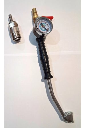 Lastik Şişirme hava jakı göstergeli 220 Psi Kadar
