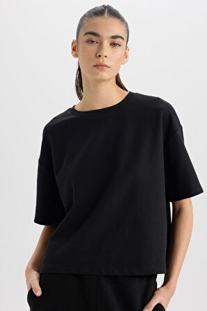 DeFacto Relax Fit Bisiklet Yaka Basic Kısa Kollu Tişört C7630AX24AUBK81
