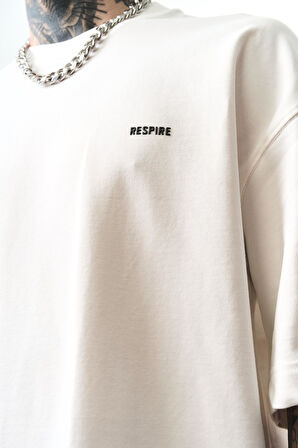 Erkek Respire Yazı Detaylı Oversize T-Shirt Ekru