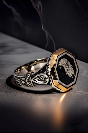 Erkek Oval İnce Kibar Model Kartal Kafası İşlemeli 925 Ayar Gümüş Yüzük