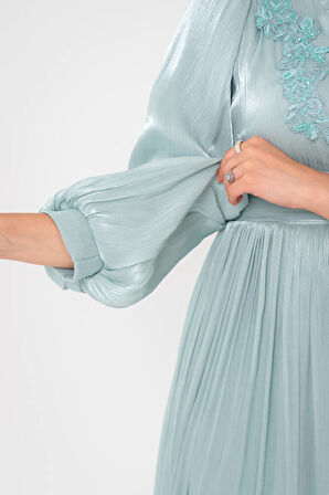 Boyundan Taş İşlemli Bel Detaylı Abiye Elbise ELB16091