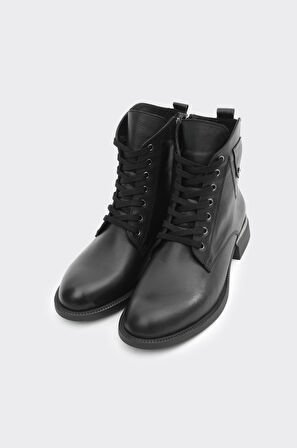 Hakiki Deri Fermuarlı Bağcıklı Kadın Bot 