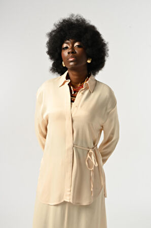 KADIN BELDEN BAĞLAMA DETAYLI DÜZ RENK GÖMLEK