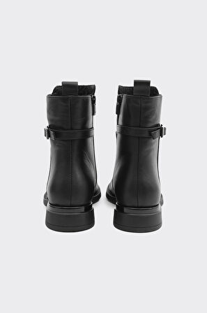 Hakiki Deri Kadın Bot 