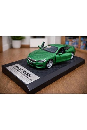BMW M850i Coupe Diecast Model Araba Açılan Kapılar BMW Spor Model Araba :32 Ölçek Kutulu Standlı