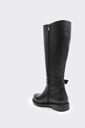 Hakiki Deri Düz Taban Kadın Çizme