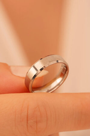 Kadın Gümüş Yüzük - 925 Ayar Latife Model Kadın Yüzük Alyans