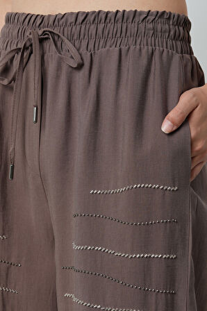 Kadın Yatay Şerit Taş İşlemeli Düz Renk Beli Lastikli Bol Paça Pantolon