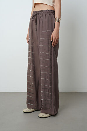 Kadın Yatay Şerit Taş İşlemeli Düz Renk Beli Lastikli Bol Paça Pantolon