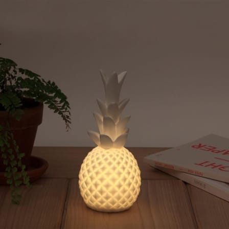Ananas Şeklinde Desenli Büyük Boy Pilli Masa ve Gece Lambası (5264)