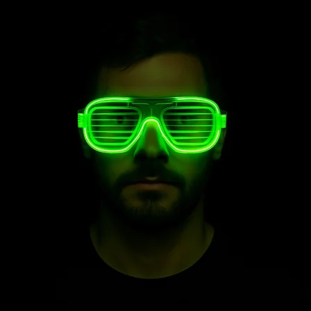 Yeşil LED Işıklı Parti Gözlüğü – Neon Glow Şerit Gözlük 3 Modlu (5264)