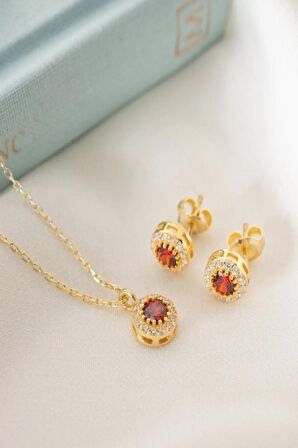 925 Ayar Gümüş Ocak Ayı Doğum Taşı ( Garnet ) Kolye - Küpe Seti