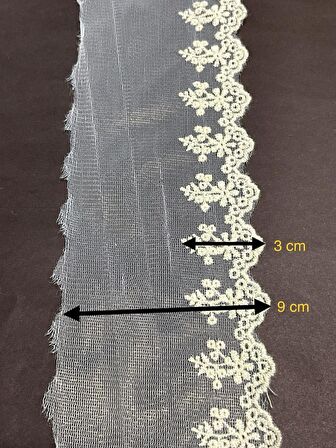 Tül Üzerine İşli Uçları Pamuklu Dantel / 1 Metre