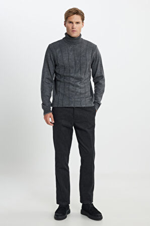 Erkek Antrasit-melanj Standart Fit Normal Kesim Tam Balıkçı Yaka Jakarlı Triko Kazak