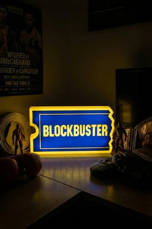 Blockbuster Tasarımlı Dekoratif Aydınlatma (24x13cm)