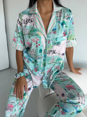 Muah Paris Morning Kadın Saten Pijama Takımı Şehir Desenli Kısa Kollu Mint Yeşili