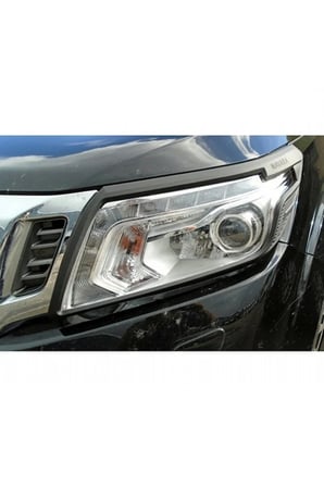 Nissan Navara NP300 Far Çerçevesi Sağ Sol Set Siyah 2015+