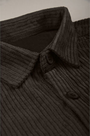 DeepSEA Kahve Cepli Likralı Kadife Kumaş Rahat Kesim Erkek Gömlek – Yumuşak Dokulu, Şık Tasarım Gömlek 2600759