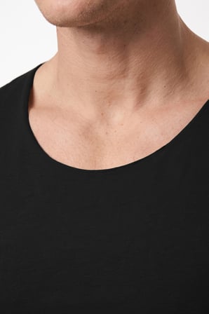 DeepSEA Erkek Siyah %95 Pamuk Slim Fit Kesik Açık Yaka Likralı Penye Sweatshirt Oval Kesim 2602299