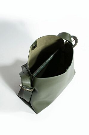 Nastroy Büyük Boy Kemer Detaylı Çıt Çıt Kapamalı Shopper Haki Cilt Trend Kadın Omuz Çantası