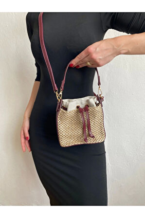 Maria Hasır Bordo Büzgü Kapama Kova Model Mini Kadın Omuz Çantası
