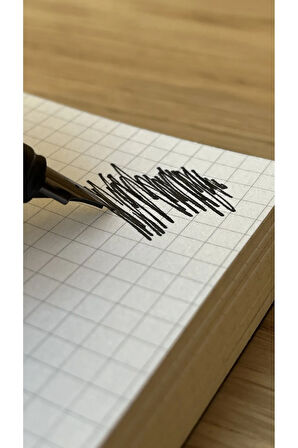 Özel Tasarım Kraft Kapaklı A5 Enzo Kareli Defter - 180 Derece Açılabilir, %100 El Işçiliği
