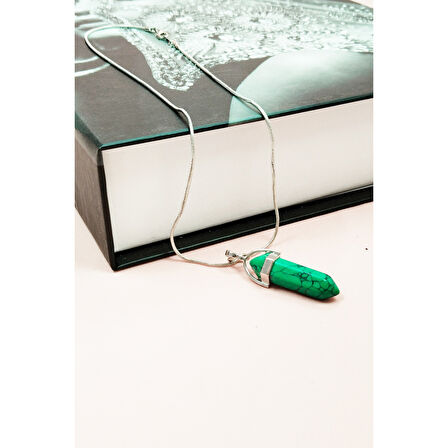 Krizopraz Doğal Taşı Zincirli El Yapımı Tasarımlı Kolye Uç: 3,5 cm Zincir: 20 cm Kutulu