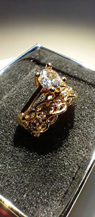 NurTakı Alyanslı tektaşlı sonsuzluk simgeli altın kaplamalı yüzük