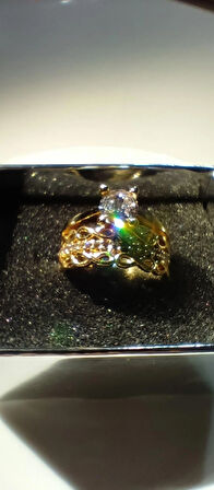 NurTakı Alyanslı tektaşlı sonsuzluk simgeli altın kaplamalı yüzük