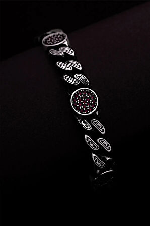 Erkek Gümüş Bileklik -Kırmızı Zirkon Taşlı Geometrik Şekilli Oksitli Gurmet Model 3 Gümüş Bileklik