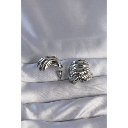 Pirinç Gümüş Renk Tırtıklı Bombe Model Küpe