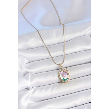 316L Çelik Gold Renk Zincir Mix Renk Mineli Çiçek İşlemeli Zirkon Taş Detaylı Portre Model Kadın Kolye
