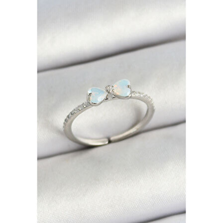 Pirinç Fiyonk Figürlü Zirkon Taşlı Gümüş Renk Ayarlanabilir Kadın Yüzük