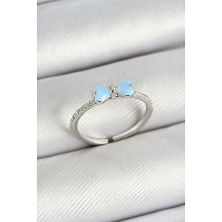 Pirinç Fiyonk Figürlü Zirkon Taşlı Gümüş Renk Ayarlanabilir Kadın Yüzük