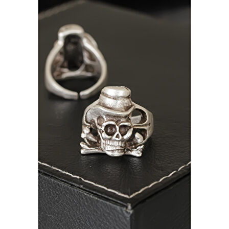 Kuru Kafa Tasarımlı Eskitme Gümüş Renkli Ayarlamalı Model Erkek Yüzük