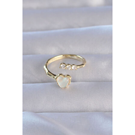 Pirinç Gold Renk Zirkon Taşlı Sedefli Kalp Model Ayarlanabilir Yüzük