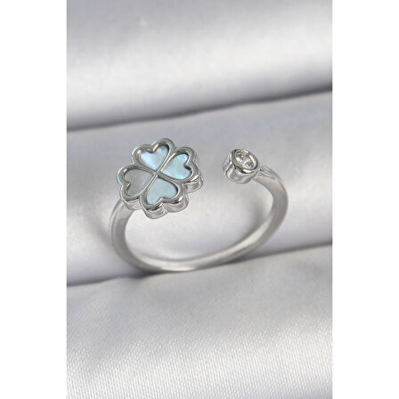 Pirinç Gümüş Renk Mavi Mineli Yonca Model Zirkon Taş Detay Ayarlanabilir Kadın Yüzük