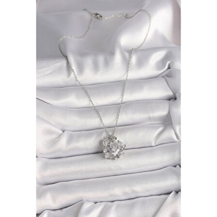 316L Çelik Gümüş Renk Zincir Zirkon Taşlı Kalp Figür Gül Detay Kadın Kolye