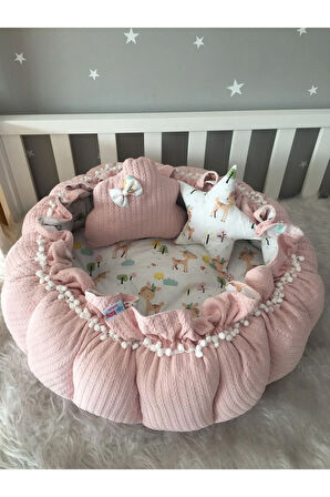 Pembe Örgü Ve Geyik Desen Kombinli Tasarım Açılır - Kapanır Oyun Minderi Babynest Bebek Yuvası