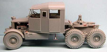 Thunder Model 1/35 British Scammell Pioner TRMU30/TRCU30 Tank Transporter 30 Ton ''Goose Neck''