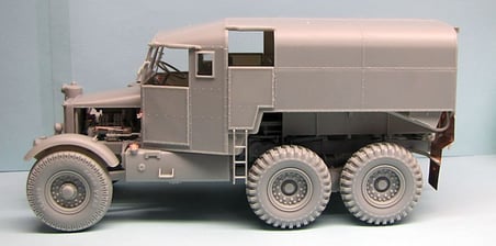 Thunder Model 1/35 35202 British Scammell Pioneer R100 artillery tractor