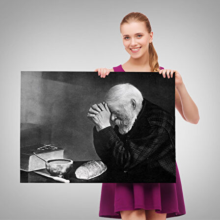 Eric Enstrom Grace Adam Ekmek Üzerinde Dua Ediyor Kanvas Tablo, Siyah Beyaz Baskı-5394