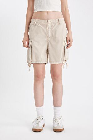 DeFacto Coool Regular Fit Normal Bel Kısa Paça Gabardin Şort D1006AX24SMBG155
