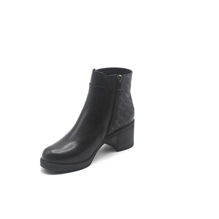 Burç 66370 Kadın Deri Bot