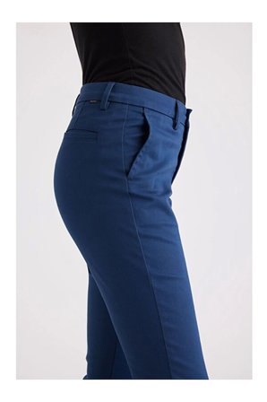 Dockers Kadın Pantolon-A024800020