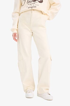 DeFacto Straight Fit Gabardin Pantolon Kargo Cepli Normal Bel Düz Paça D3762AX24AUER98
