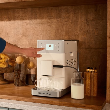 kitchenaid tam otomatik buzlu kahve özellikli espresso makinesi kf3 porcelain white