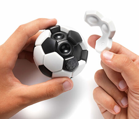 SmartGames Plug and Play Ball